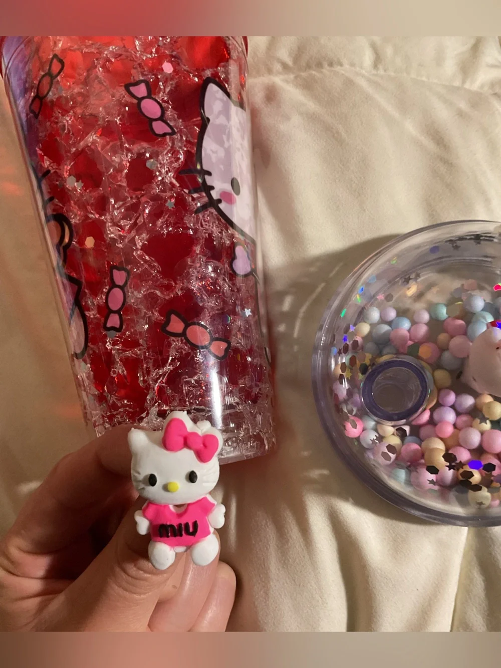 NWOT Hello Kitty Red Glitter Dome Tumbler with Straw that Lights Up